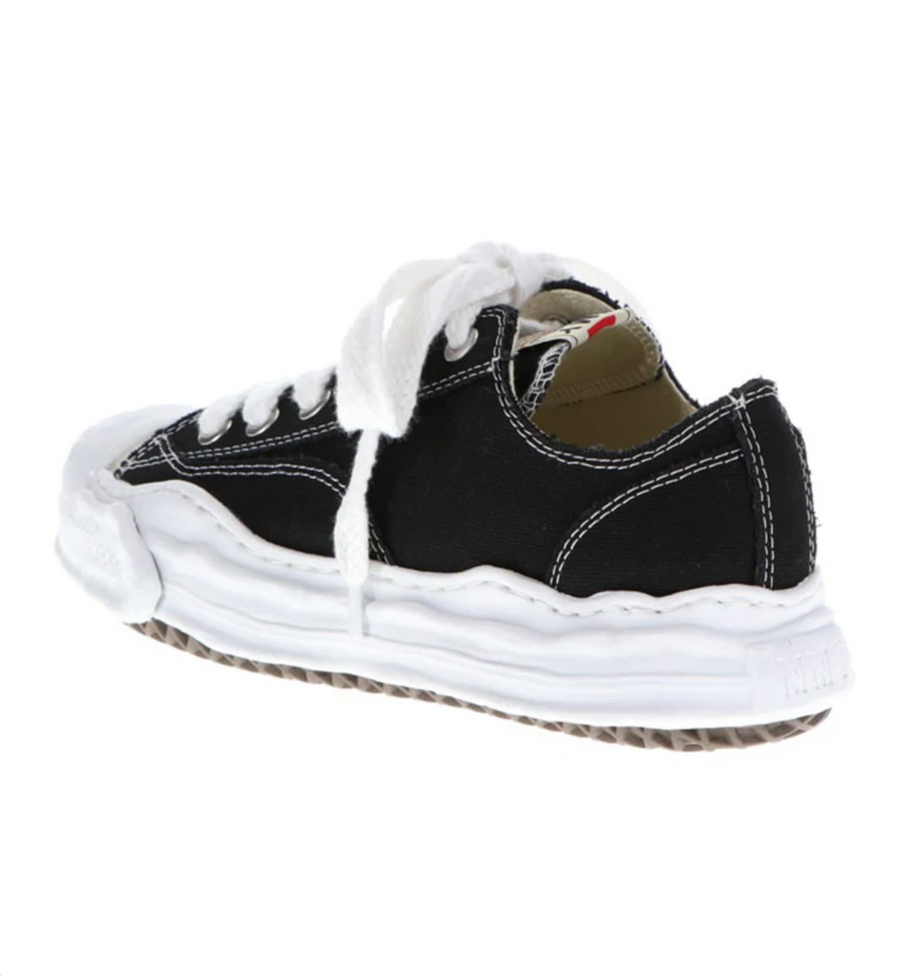 MAISON MIHARA - Sneaker In Black/White